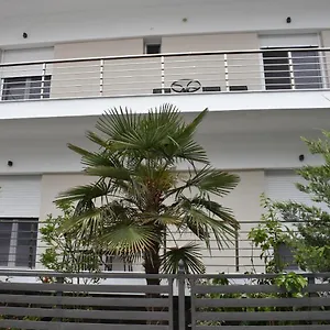 Apartment Davidana Deluxe, Nea Kallikrateia