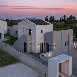  Ξενοδοχείο με διαμερίσματα Theasea Luxury - Kallikrateia Halkidiki