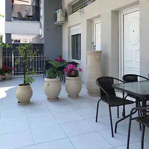  Ξενοδοχείο με διαμερίσματα Vasilevi